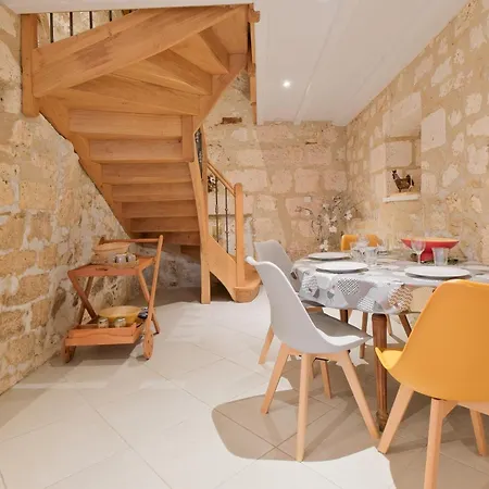 Holiday home D'ici Et D'ailleurs Brantome